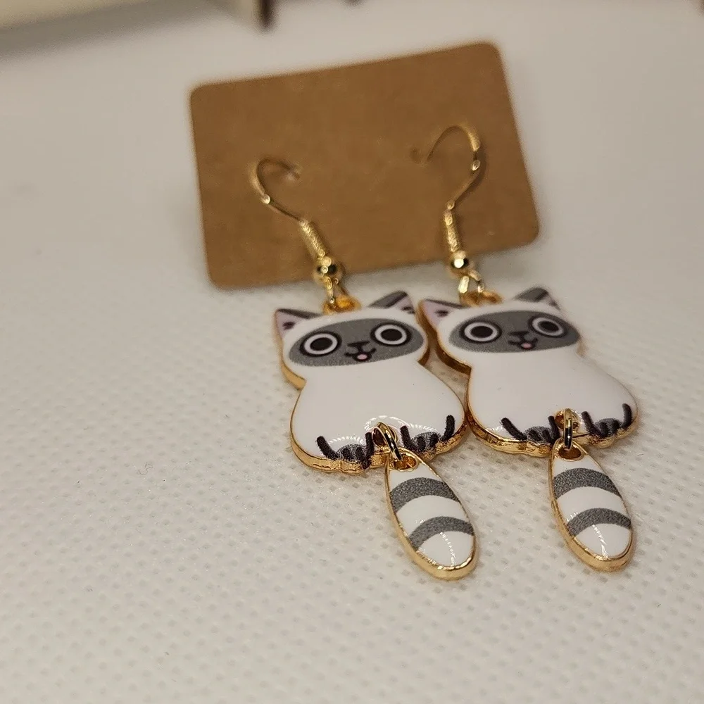 Cute Cat Earrings with Gold‎ Accents